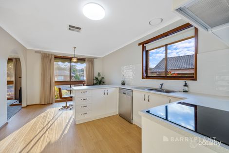 Property photo of 13 Semillon Grove Mount Clear VIC 3350