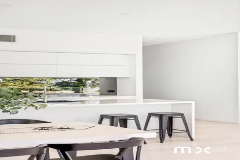 Property photo of 37 The Esplanade Thirroul NSW 2515