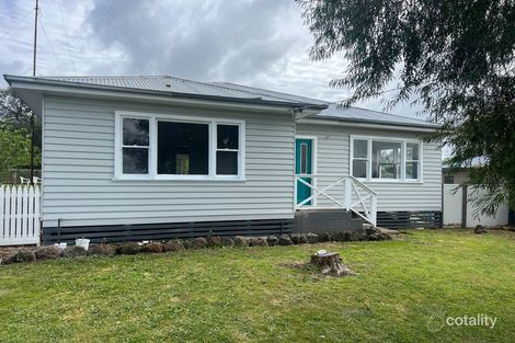 Property photo of 3 Heckfield Street Macarthur VIC 3286