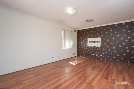 Property photo of 1/17 Yallambee Way Queens Park WA 6107