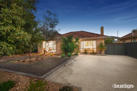 Property photo of 10 Devoy Street Oakleigh South VIC 3167