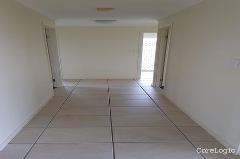 Property photo of 19 Austin Crescent Moura QLD 4718