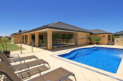 Property photo of 5 Saxon Link Aveley WA 6069