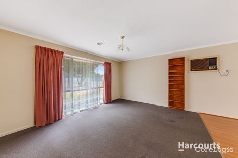 Property photo of 3 Walsingham Crescent Kurunjang VIC 3337