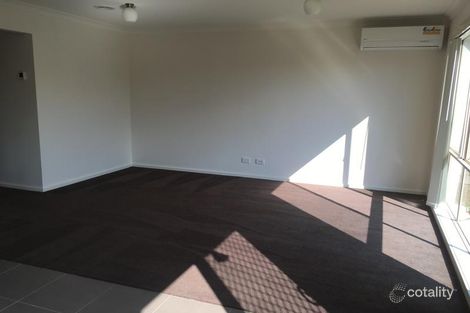 Property photo of 12/9 Shakespeare Court Drouin VIC 3818