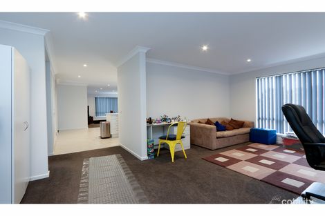 Property photo of 8 Peters Drive Stratford VIC 3862