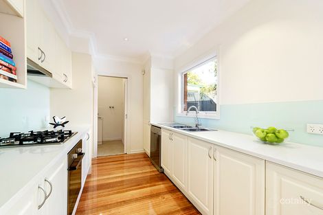 Property photo of 1/21 Minogue Street Kew East VIC 3102