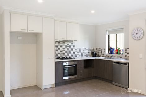 Property photo of 2/12 Stanbury Avenue Canadian VIC 3350