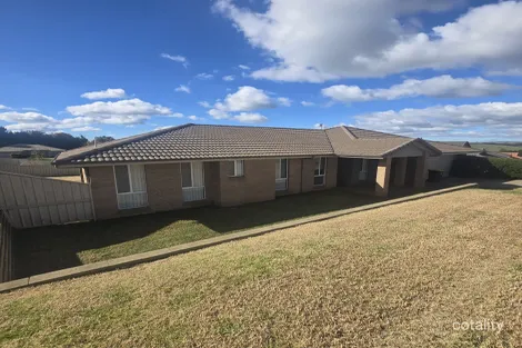 5 Meek St, Blayney, NSW 2799