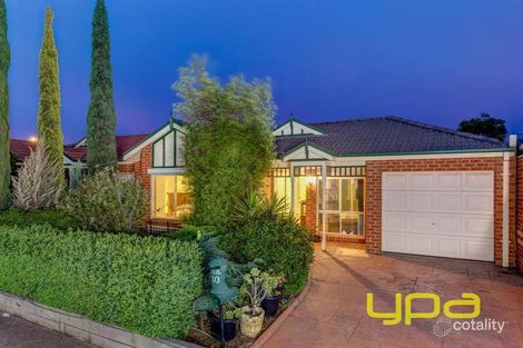 Property photo of 30 Vine Court Hillside VIC 3037
