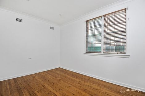 Property photo of 178 Graham Avenue Lurnea NSW 2170
