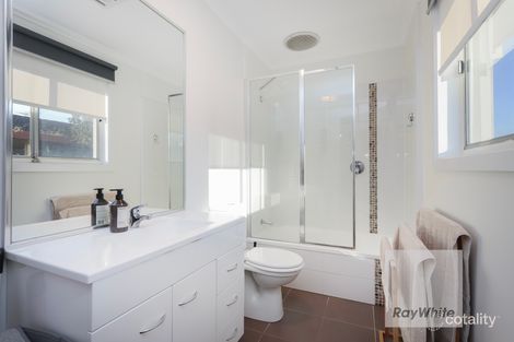 Property photo of 3/29 Broadmeadows Road Tullamarine VIC 3043