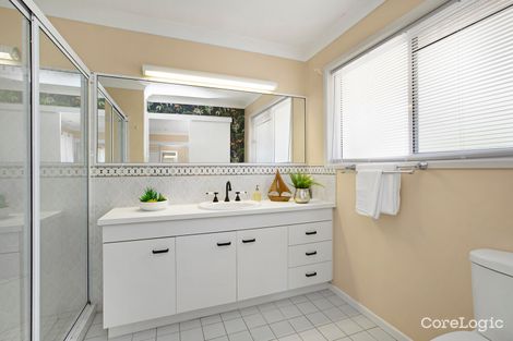 Property photo of 14 Bayside Drive Beachmere QLD 4510