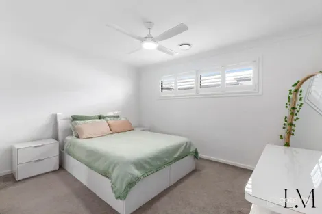 Property photo of 2/11 Jarrah Close Fletcher NSW 2287