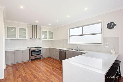 Property photo of 2/39 Melinga Crescent Chadstone VIC 3148