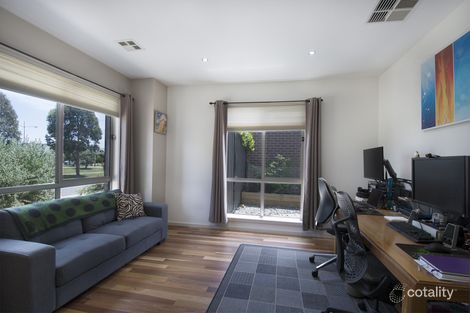 Property photo of 60 Muzzlewood Way Wollert VIC 3750