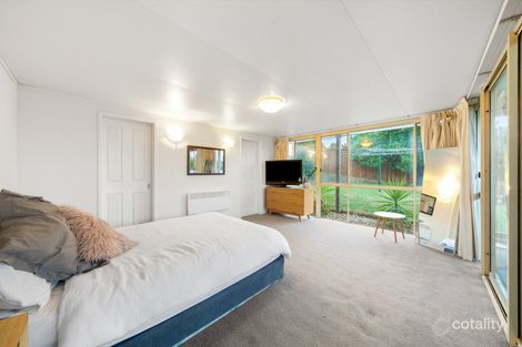 Property photo of 13 Cross Road Devon Meadows VIC 3977