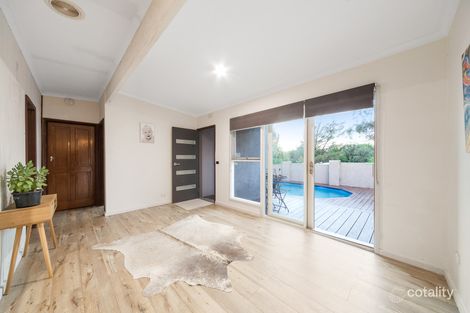 Property photo of 13 Cross Road Devon Meadows VIC 3977