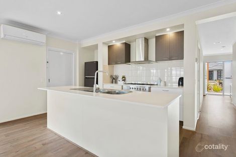Property photo of 27 Neon Avenue Mount Duneed VIC 3217