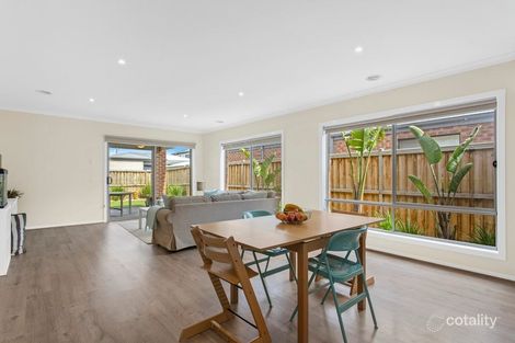 Property photo of 27 Neon Avenue Mount Duneed VIC 3217