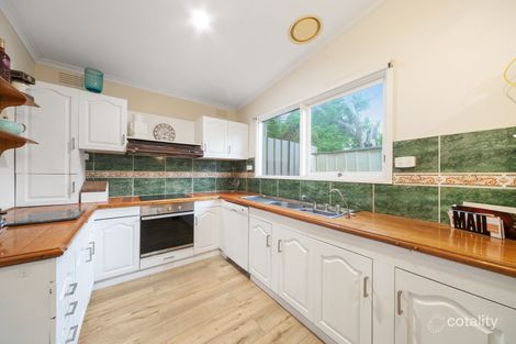 Property photo of 13 Cross Road Devon Meadows VIC 3977