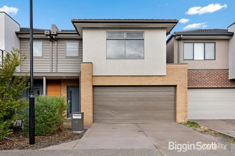 Property photo of 8 Colville Crescent Keysborough VIC 3173