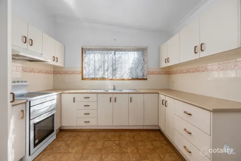 Property photo of 6 Albert Street Speers Point NSW 2284