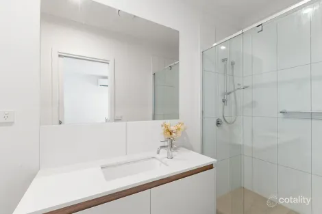 Property photo of 3 Cornerstone Crescent South Morang VIC 3752