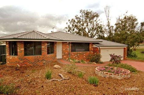 26 Fordham Dr, Swan View, WA 6056