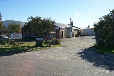 1/3 Malcolm Rd, Maddington, WA 6109
