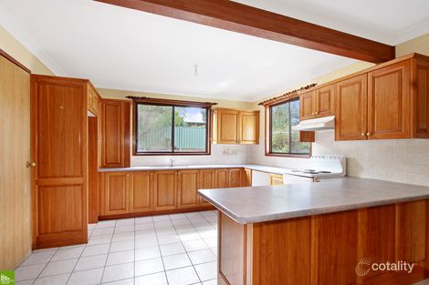 12 Stanley Ave, Farmborough Heights, NSW 2526