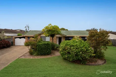 51 Jacaranda Dr, Mooloolaba, QLD 4557