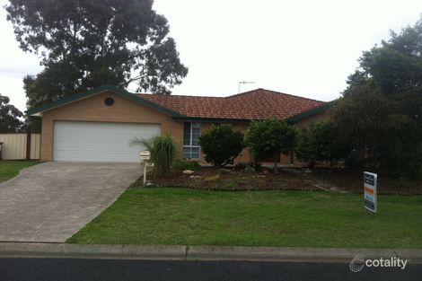 Property photo of 19 Nolan Crescent Metford NSW 2323