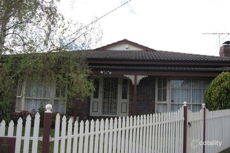 Property photo of 2 Helen Court Cheltenham VIC 3192