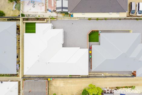 Property photo of 143A Safety Bay Road Shoalwater WA 6169