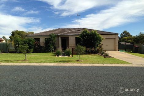 Property photo of 14 George Field Drive Parkes NSW 2870