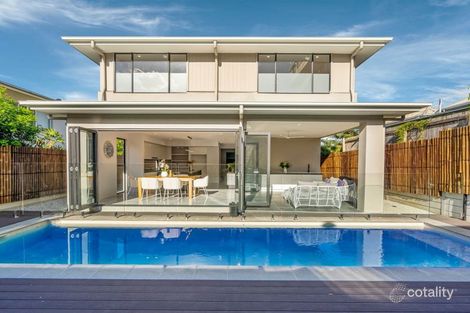 6 Shirley St, Clayfield, QLD 4011