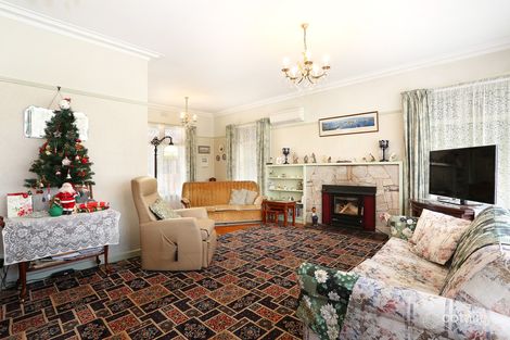 Property photo of 1/35 Vinter Avenue Croydon VIC 3136