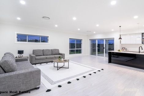 Property photo of 29 Phillips Avenue Oran Park NSW 2570