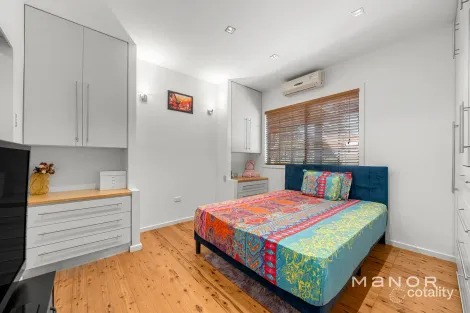 Property photo of 96 Barbara Boulevard Seven Hills NSW 2147