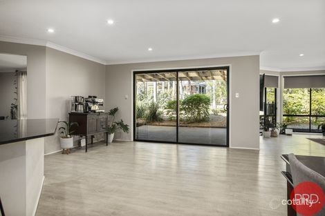 Property photo of 2 Woodlands Drive Thornton NSW 2322