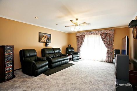 Property photo of 8 Thaxted Court Morphett Vale SA 5162