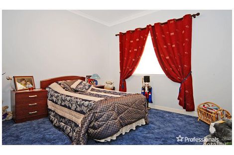 Property photo of 36 Fairland Loop Madeley WA 6065