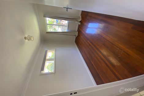 Property photo of 317 Wynnum North Road Wynnum QLD 4178