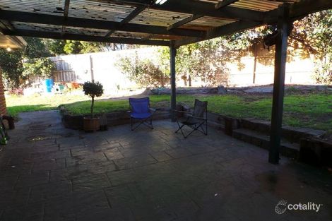 Property photo of 14 Chester Court Endeavour Hills VIC 3802