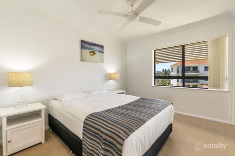 Property photo of 10/20 Pacific Parade Yamba NSW 2464