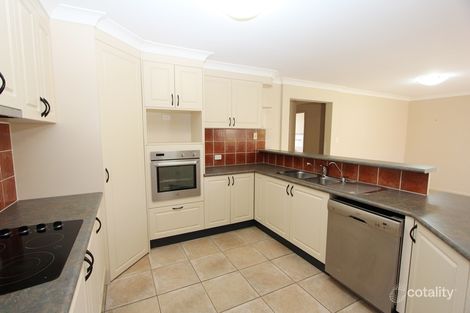 210 Crestwood Dr, Molendinar, QLD 4214