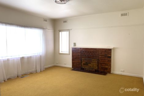 Property photo of 31 Whitworth Avenue Springvale VIC 3171