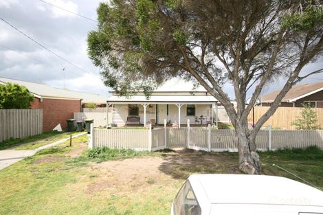 33 Chapel St, Whittington, VIC 3219