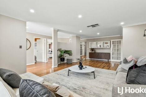 Property photo of 10 Beilson Court Canning Vale WA 6155